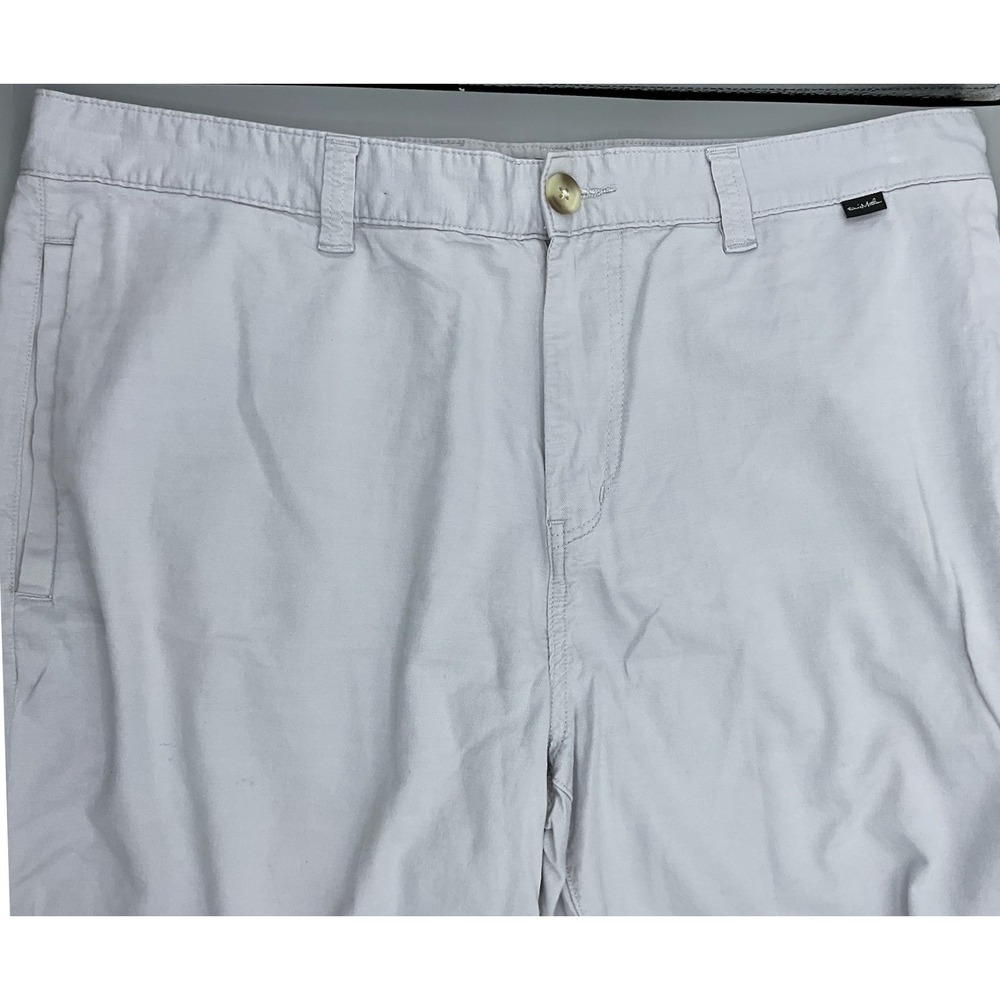 TravisMathew Beck Mens Light Grey Golf Shorts Size 40 Regular Fit Stretch - Picture 3 of 9